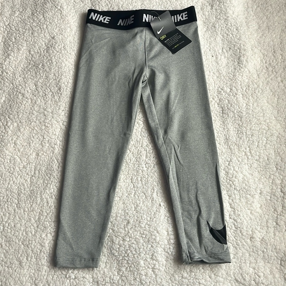New Nike Leggings